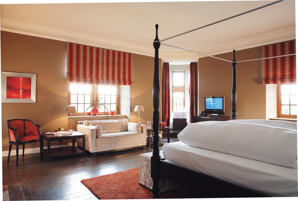 Manoir De Lebioles Hotel Spa Quarto foto